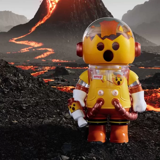 メガスペースモリー 100% × Emoji™ シリーズ