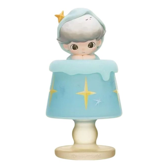 Dimoo The Missing Dayシリーズ センテッドキャンドル「Winter Day Cedar」シークレットエディション