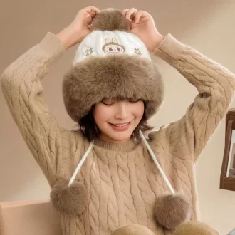 ふわふわあったかホリデーシリーズ – LABUBU ぬいぐるみ帽子
