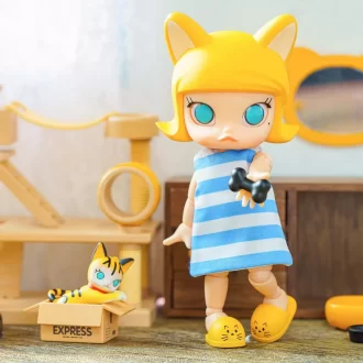 MOLLY キャット・イン・ザ・ボックス アクションフィギュア